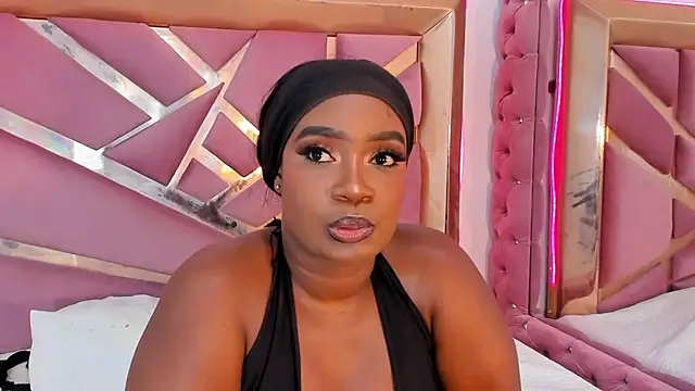 Britanymooree Live XXX-chat