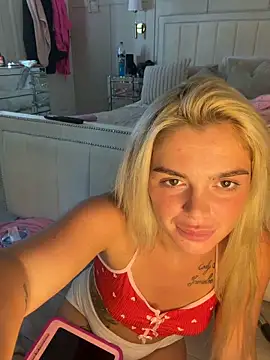 Irish_BarbieMilfx's Live XXX Chat