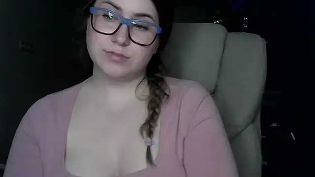 SeasonalSomeone Live XXX Chat