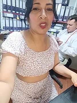 ZOE-WILDER_'s Live XXX Chat