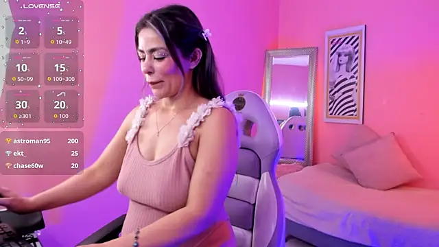 Chat XXX en directo de Ivonne_pier_x
