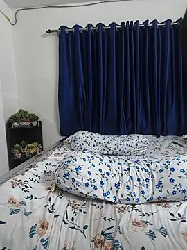hot_bhabi_kolkata live XXX chat