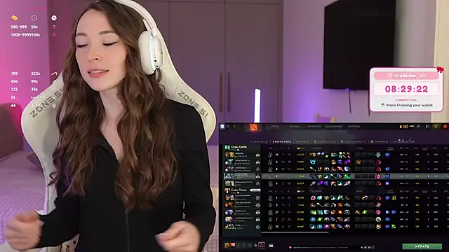 moleculegirl Adlı Modelin Canlı XXX Sohbeti