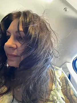 BeautifulMesss' Live XXX Chat