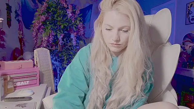 Talulaa Chat XXX live