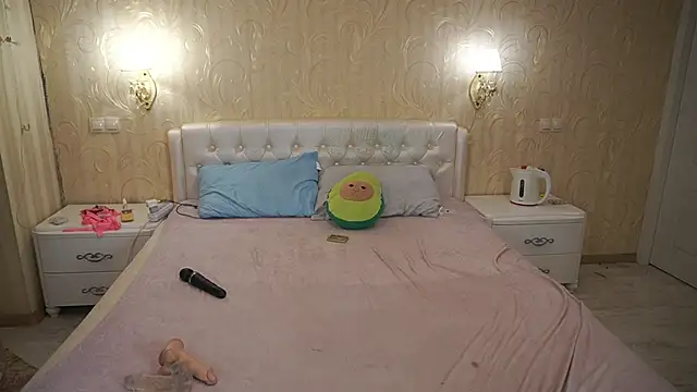 EliaRosee 即時 XXX 聊天