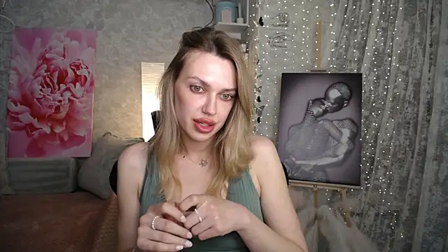 Chat XXX ao vivo de NickyAdamidi