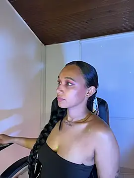 coraline_vera Chat XXX in diretta