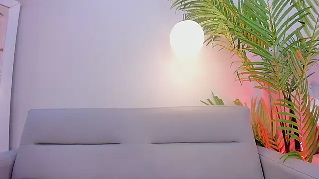 Chat XXX en directo de Bonnie_andclyde