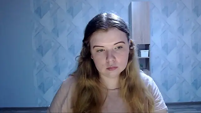 Melina_Hot09 即時 XXX 聊天