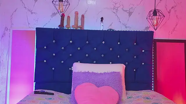 Dakotaa_Johnson 라이브 XXX 채팅