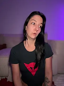 Chat XXX ao vivo de RealJuliette