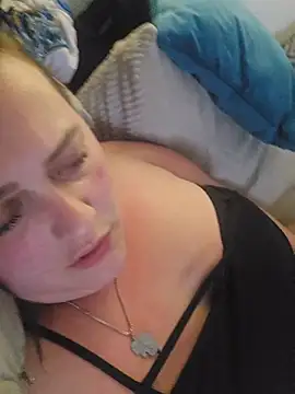 Blondibaby Шоу с уебкамера