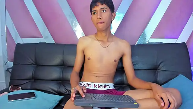 KevCokk Webcam Show