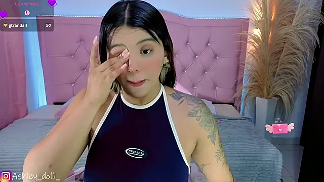 Ashley_dolll 即時 XXX 聊天