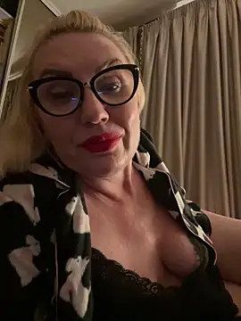 Chat XXX en directo de OliviaDancequeen