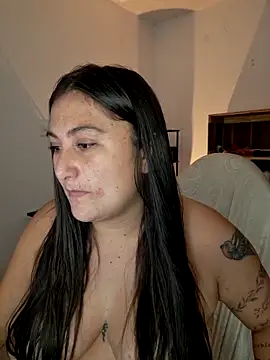 EmaTramel1 – Naživo XXX chat