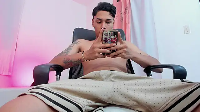 alessandroferrer – Live XXX-chat