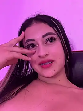 sol_evanss_ élő XXX-chatje