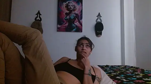 Crystal_Star_'s Live XXX Chat