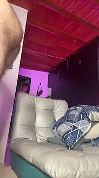 ChrisRuiz Show in webcam