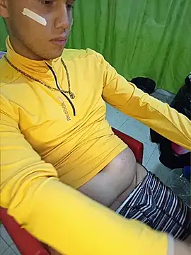 emanuel_831's Webcam Show