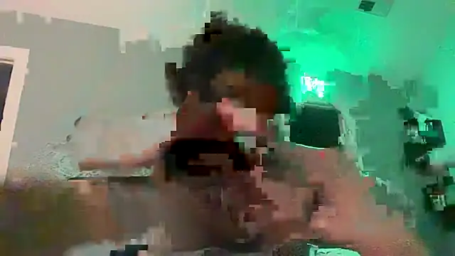 TrndSettr webcam show