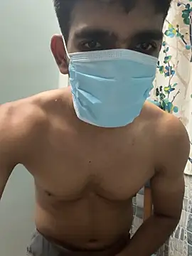 BadBoyTom78 网络视讯表演