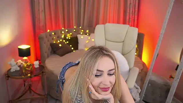 Show modela GraceCandy na web-kameri