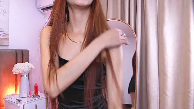 SaraLugo Adlı Modelin Canlı XXX Sohbeti