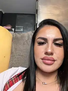 SelenaRhoadesのライブXXXチャット