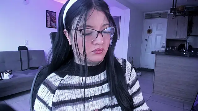 Unatatuada's Live XXX Chat