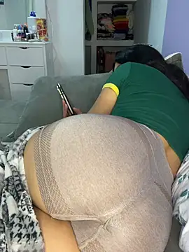 Chat ao vivo de Marianahb-e