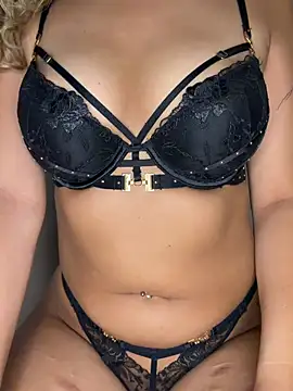 צ'אט XXX בשידור חי של SlavicMuse18