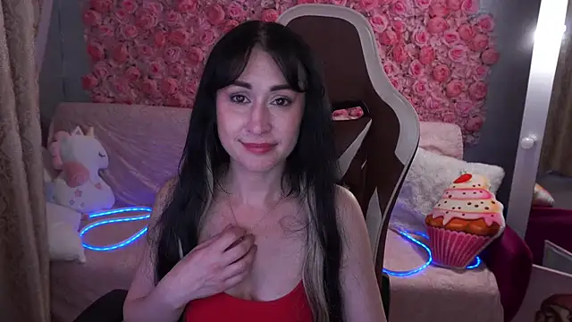 CarolinaaFoxyyy Adlı Modelin Canlı XXX Sohbeti