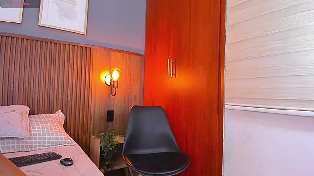 Вебкам-шоу Krikrii_Milady
