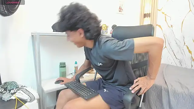 Chatroom XXX en direct de Zayn_Fox32