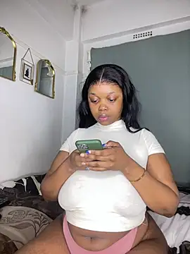 Show webcam de Queen_Tee23