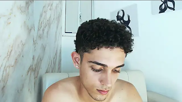 nathan_shimmer – Naživo XXX chat