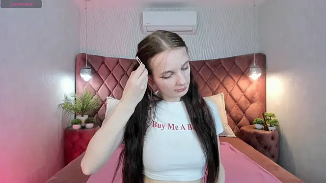 AliciaCore élő XXX-chatje