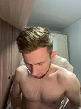 ---Dark--- – Naživo XXX chat