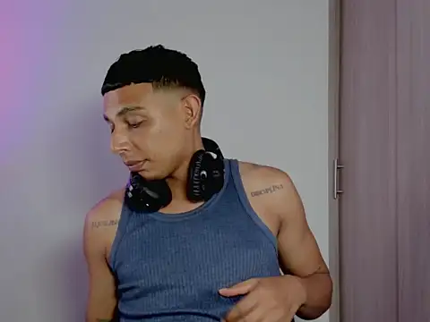 nilo2021 Show in webcam