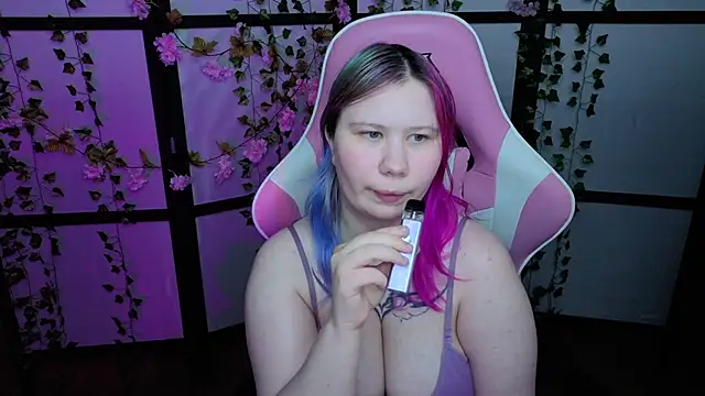 Czat XXX na żywo – kitsune_little