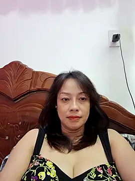 Baby-bigboobs2026 网络视讯表演