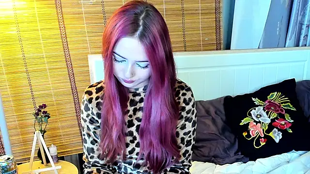 LustfulBambi XXX чат на живо
