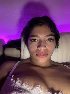 AgathaGeorgiou's Live XXX Chat