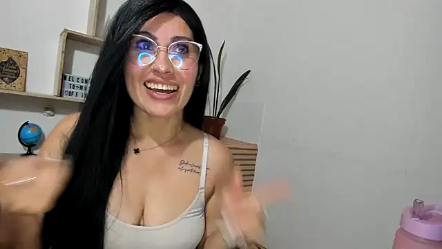 Sala de chat en directo de Tania_mature