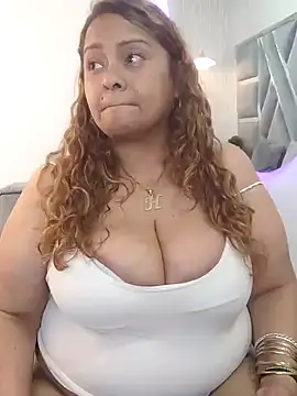 Show de webcam de MonzerratBoyer