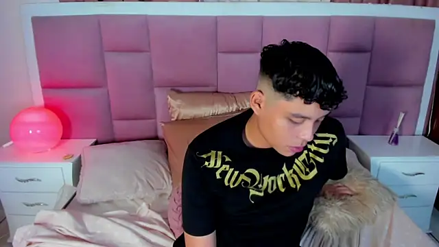 הופעת וובקאם של Nathanbelll