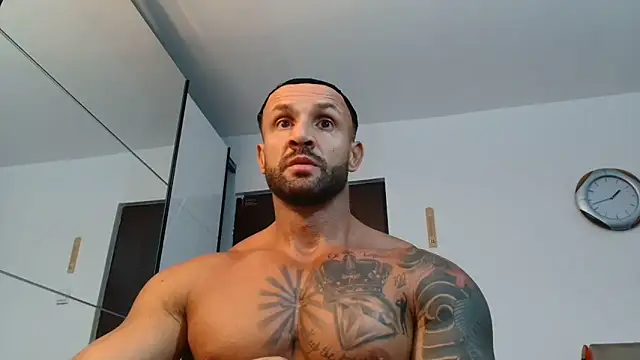 Magnificmuscles89 Webcam show